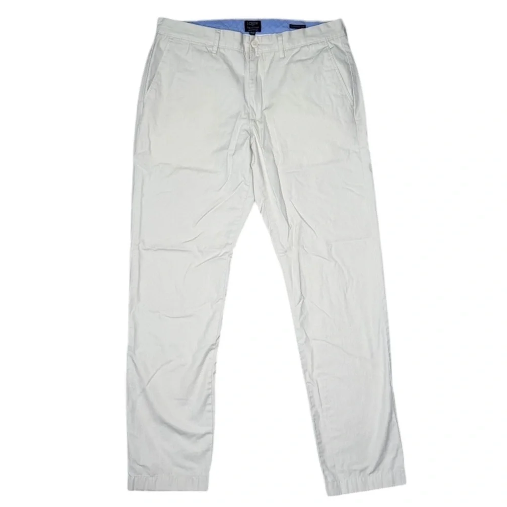 J. Crew The Sutton Summerweight Chino
